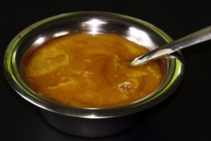 Manuka_honey_in_a_bowl