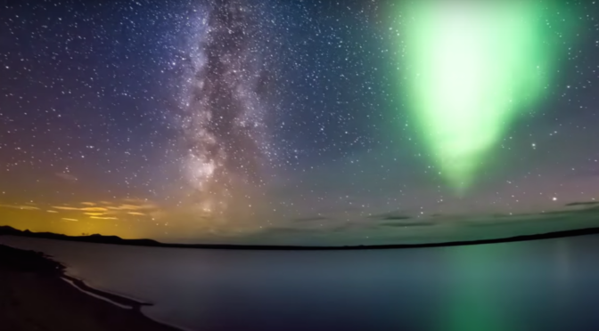 This Rare Time-lapse of The Aurora Borealis Is Stunning